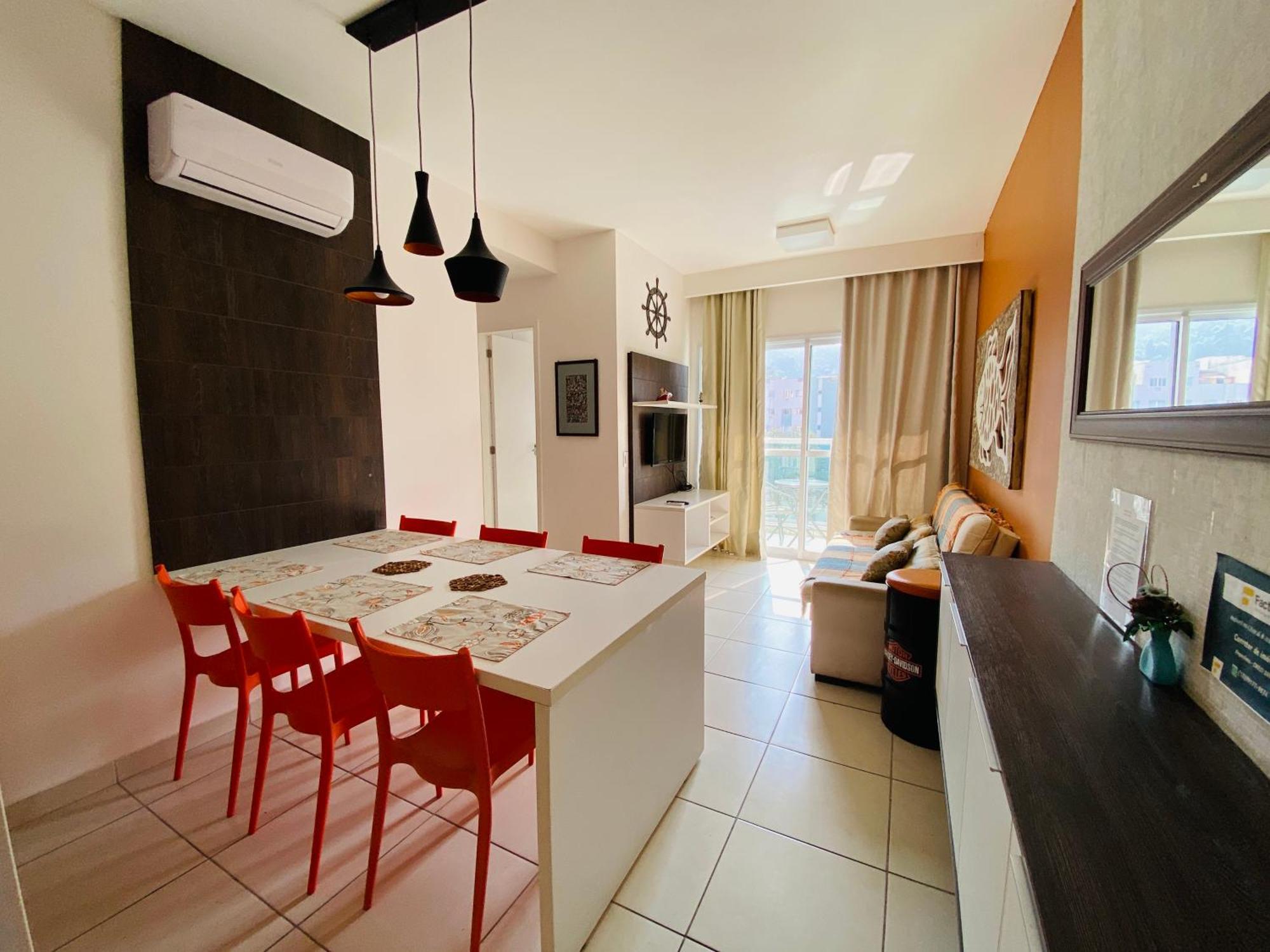 Em Da Enseada Apartment